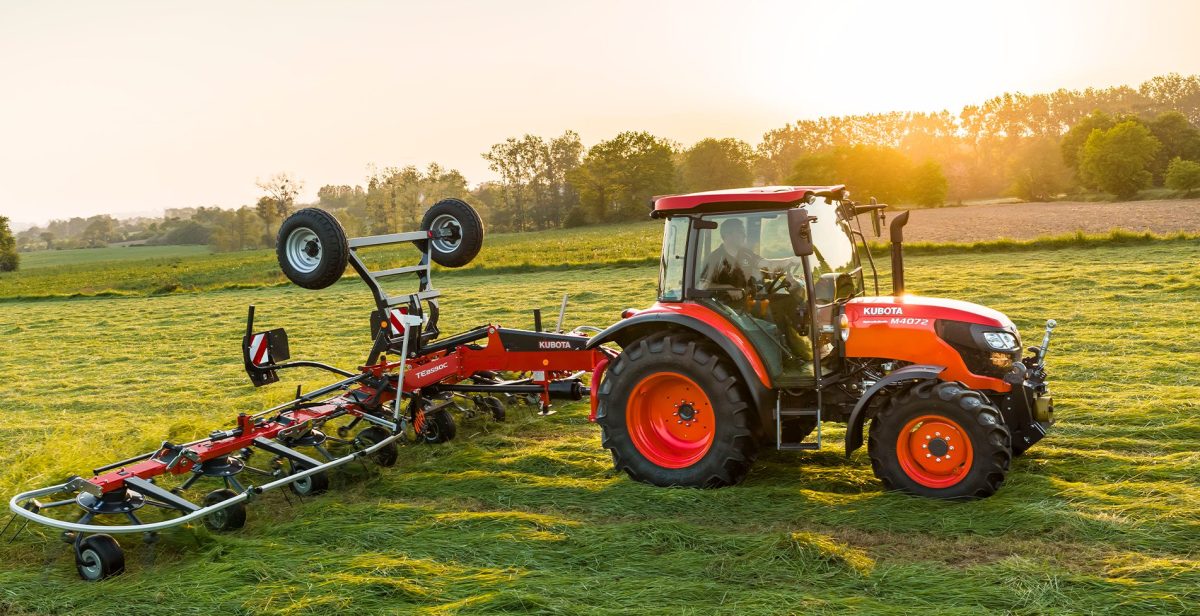 Kubota serija M4003