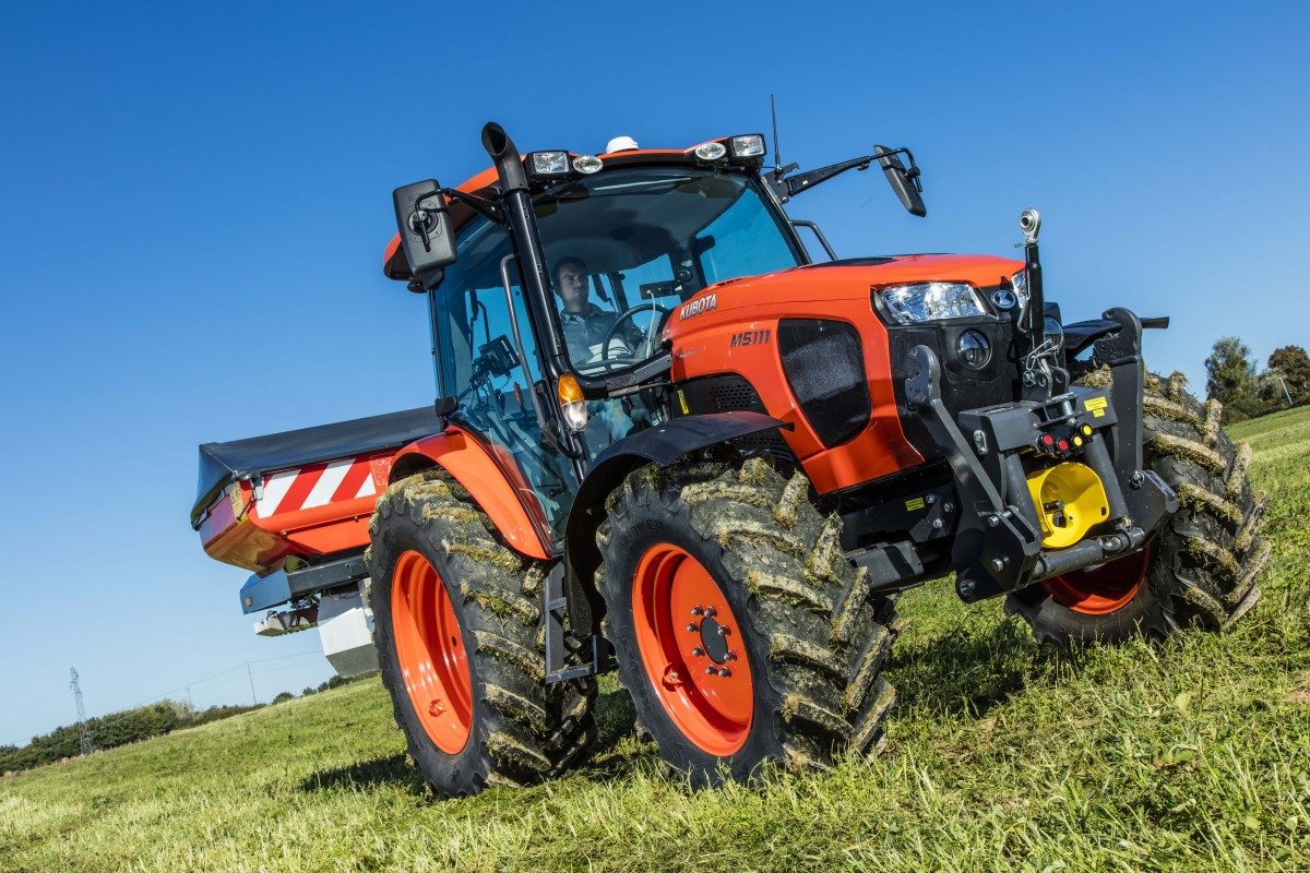 Kubota serija M5002